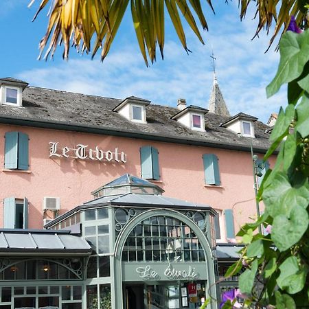 Hotel Le Tivoli Vic-en-Bigorre ภายนอก รูปภาพ
