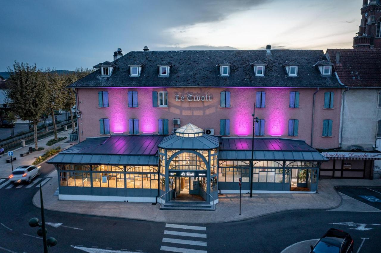 Hotel Le Tivoli Vic-en-Bigorre ภายนอก รูปภาพ
